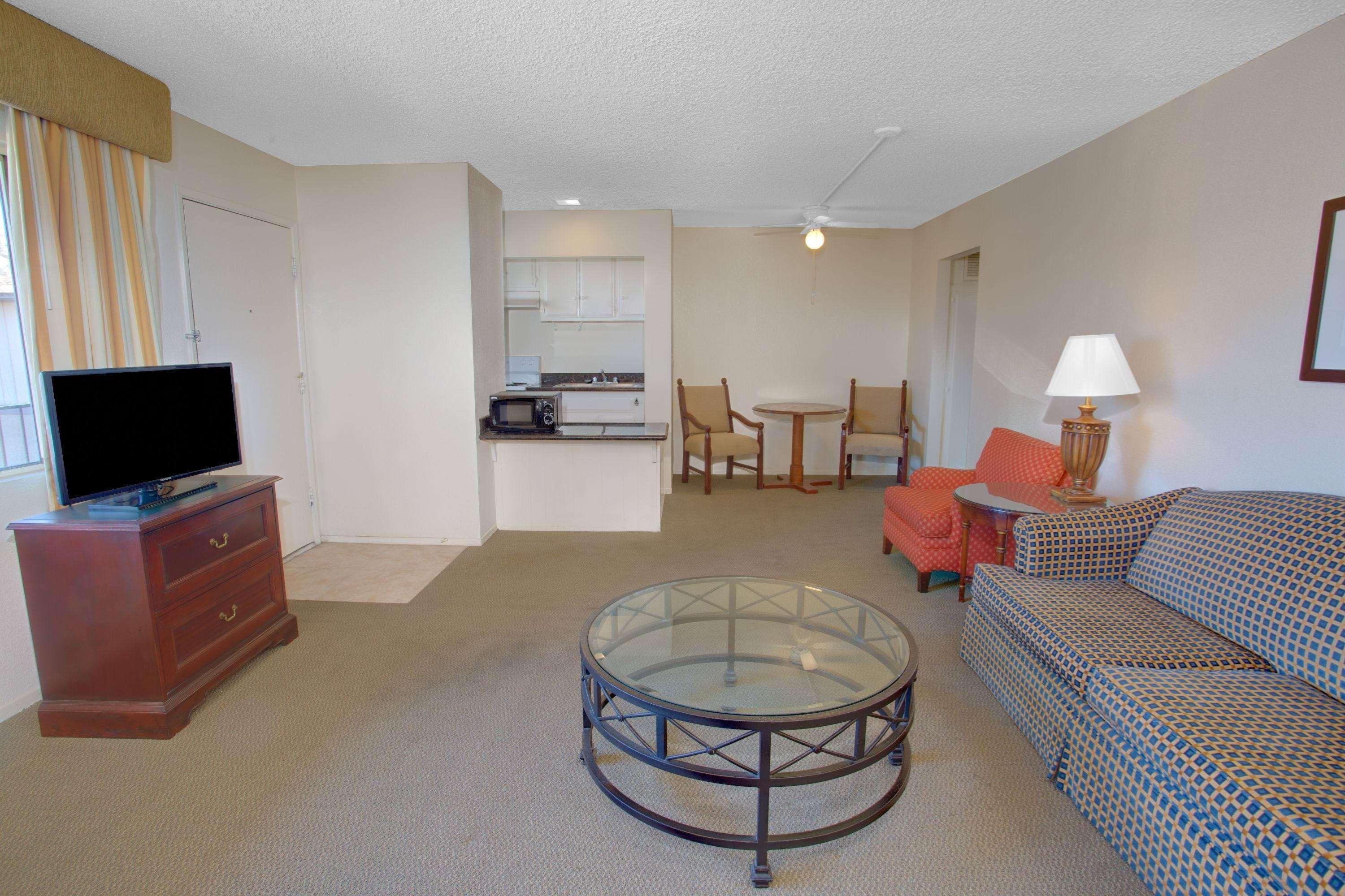 Travelodge Inn & Suites By Wyndham Yucca Valley/Joshua Tree Bagian luar foto